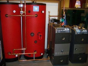 Hot water storage tank1.jpg