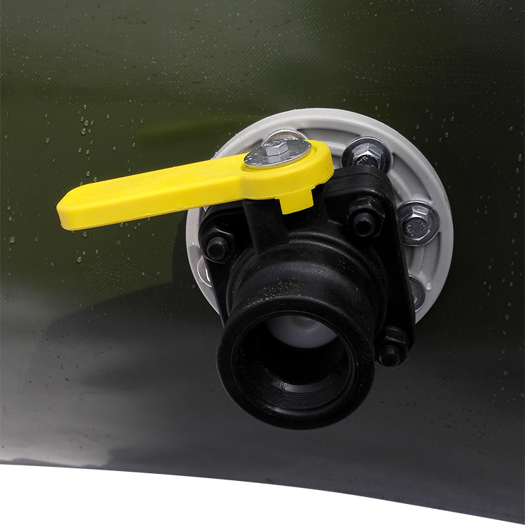 Buy Foldable Gray Water Storage Tank Waste Water Bladder For Truck Bed 